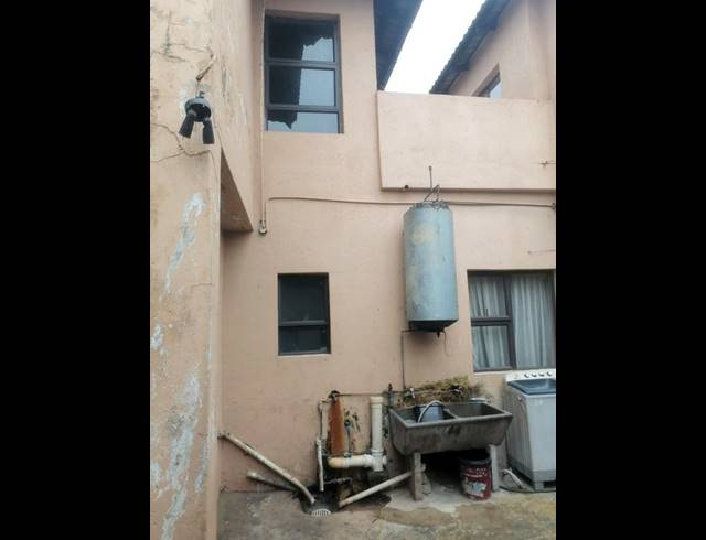 3 BEDROOM HOUSE FOR SALE IN PIMVILLE